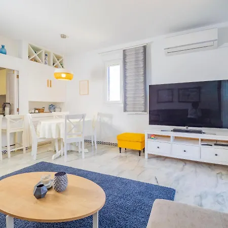 Cubo's Apartamento Playa Castillo