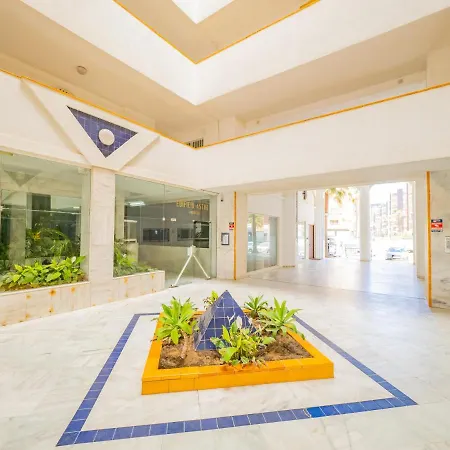 Cubo's Apartamento Playa Castillo * Fuengirola